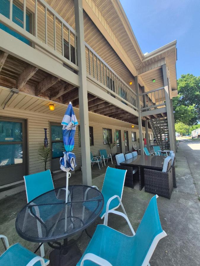 Lake Point Motel — photo 21