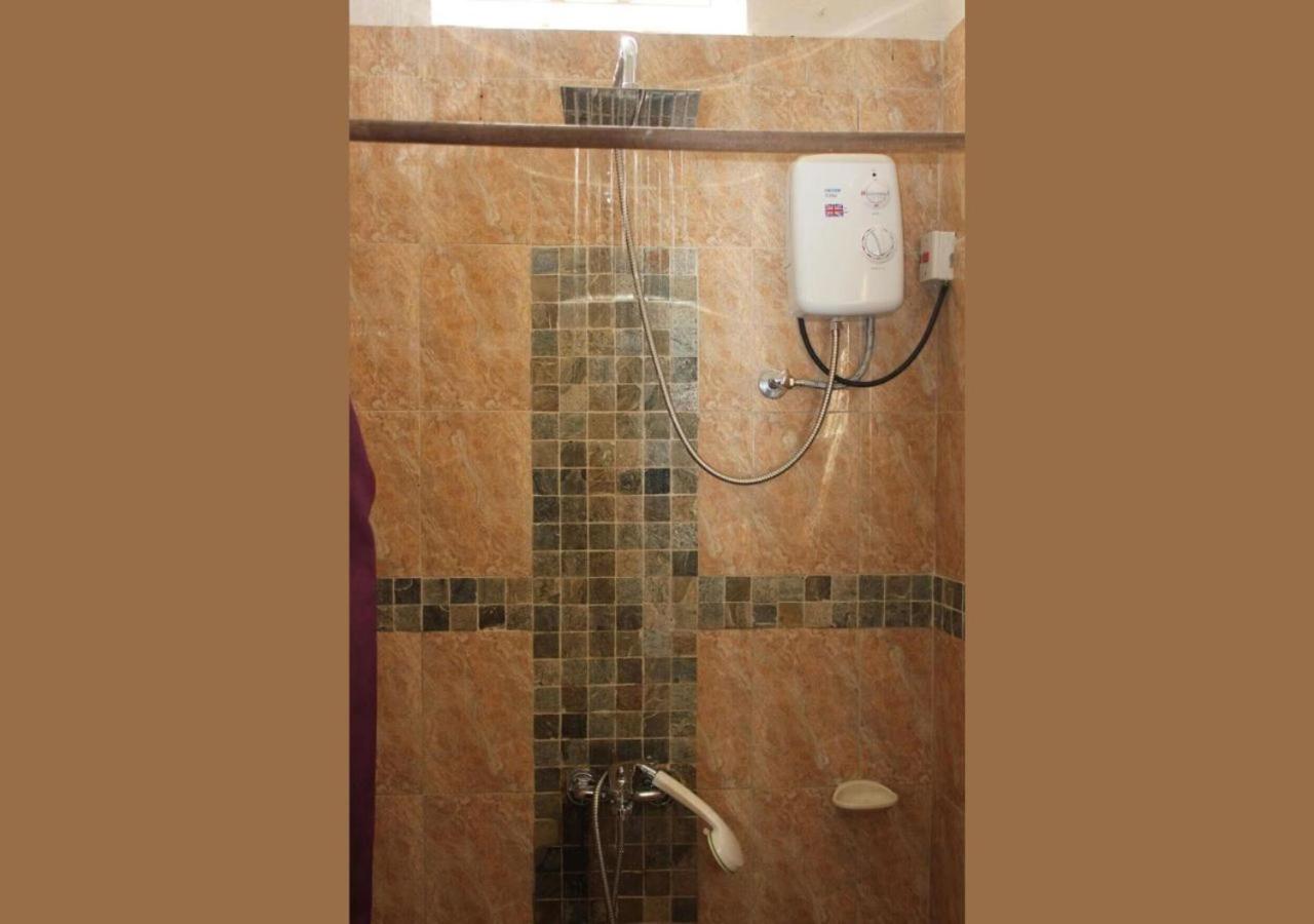 Flic en Flac 3-Bedroom Garden Villa, 3 Min Walk to Beach - 3