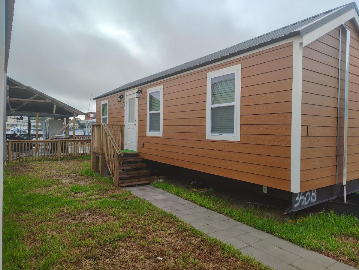 Good Times Motel and Marina — photo 10