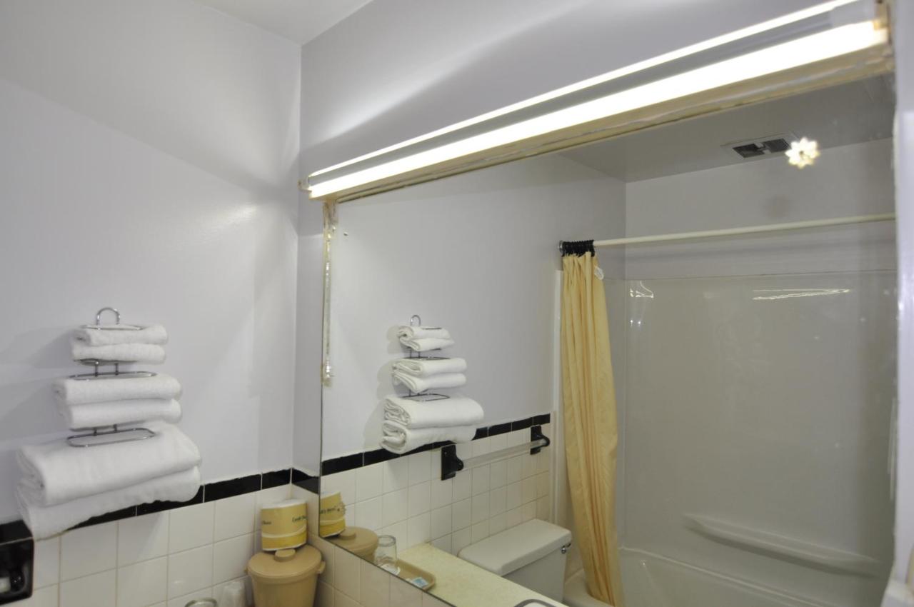 Budget Inn near Westrock — photo 3