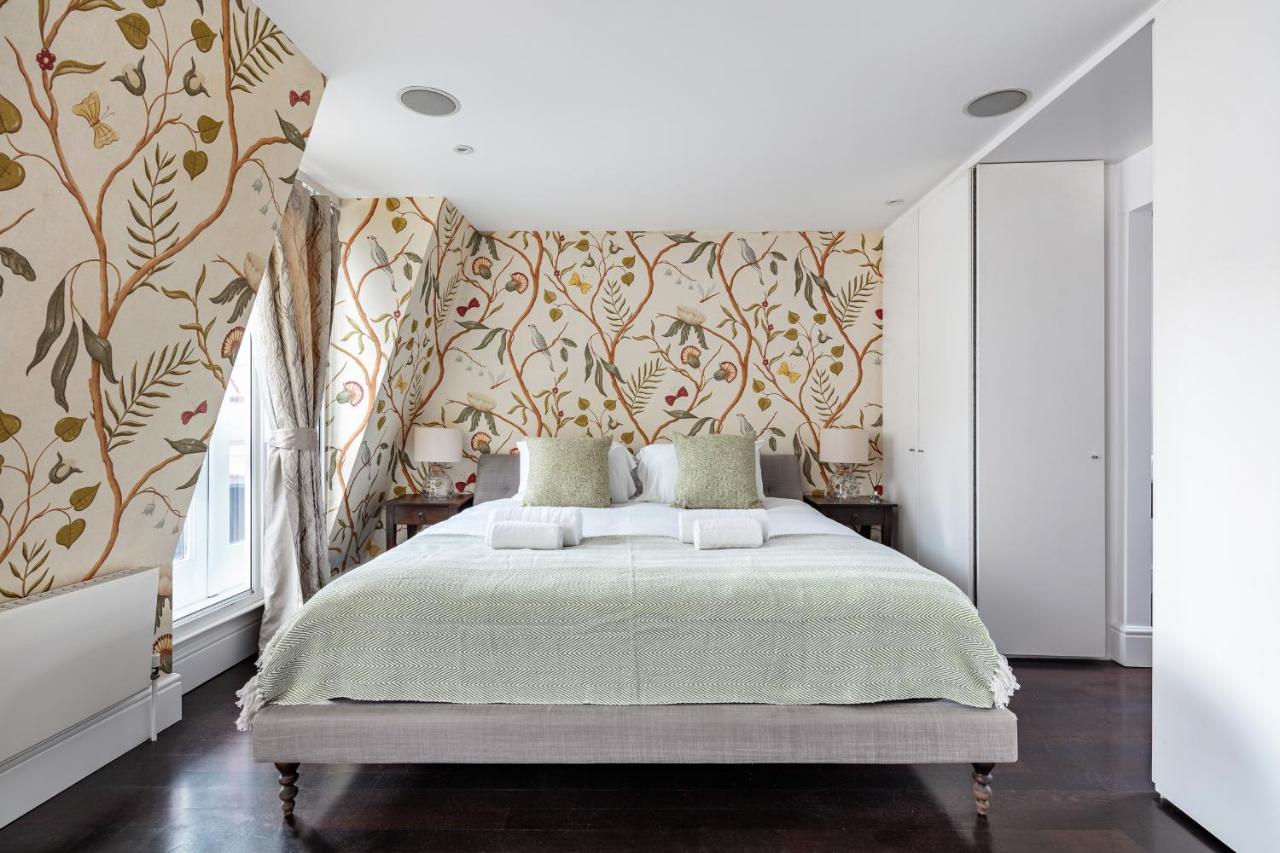 Urban Chic in Covent Garden - 2