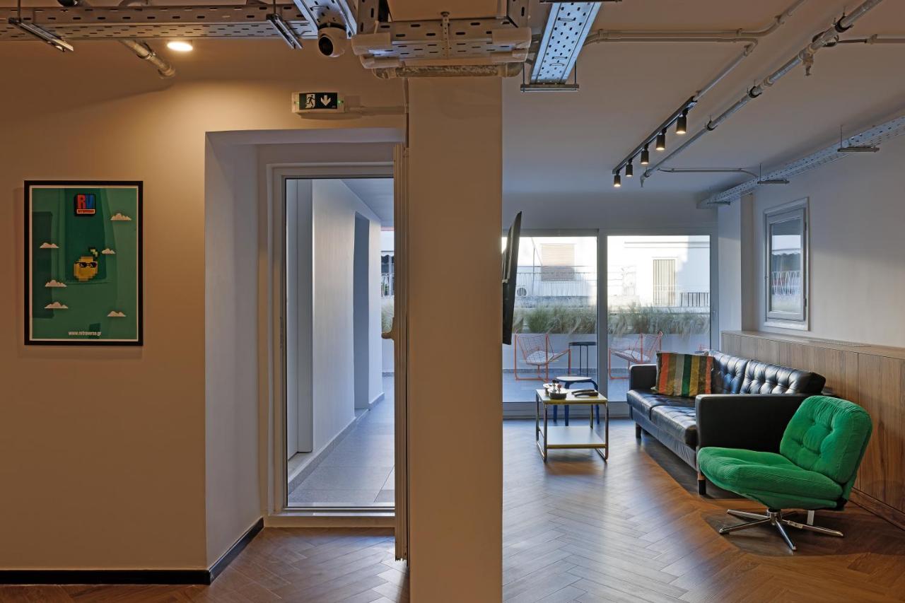 Retroverse Eccentric Stay - 2