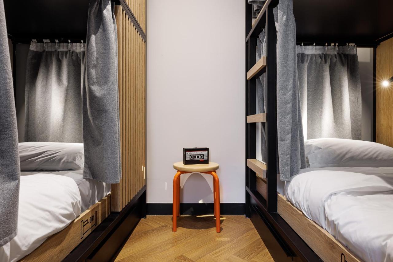 Retroverse Eccentric Stay - 5