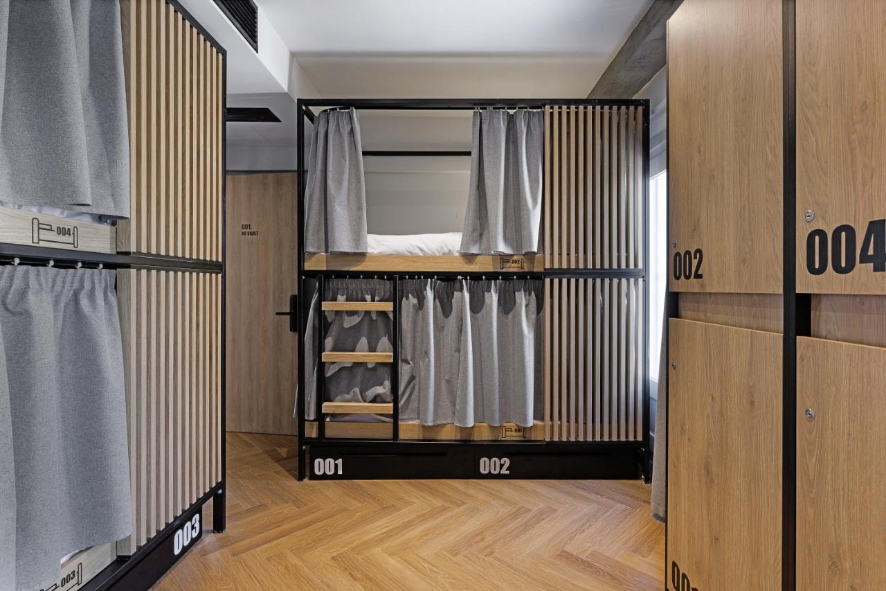 Retroverse Eccentric Stay - 3