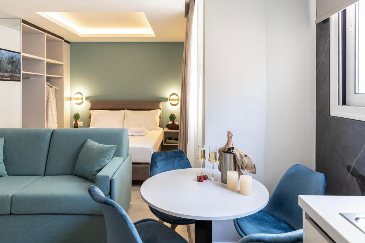 DOMIOS Suites Athens - 4