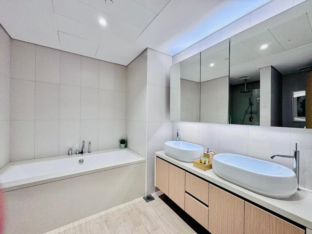 Stylish 1BR in Mayan, Yas Island - 2