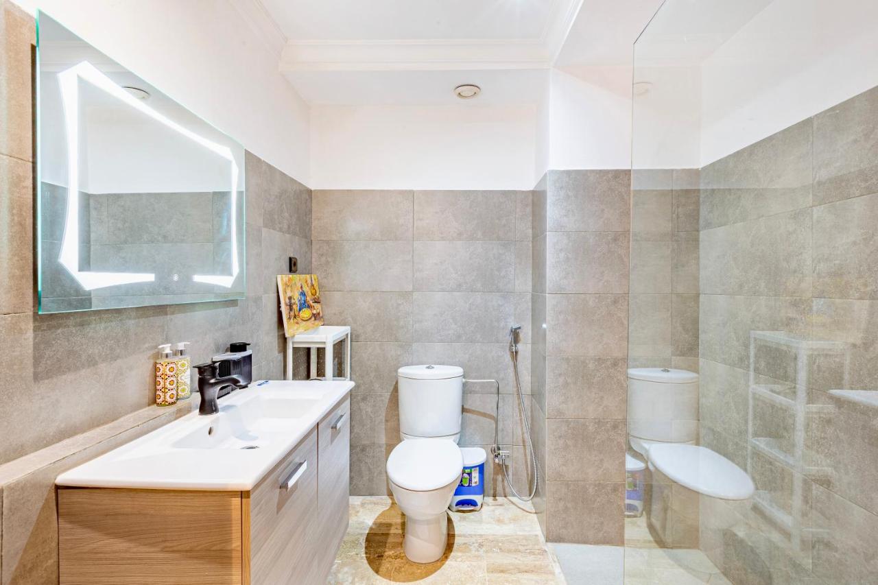 Stylish Apartment with Terrace Central Marrakech - 3