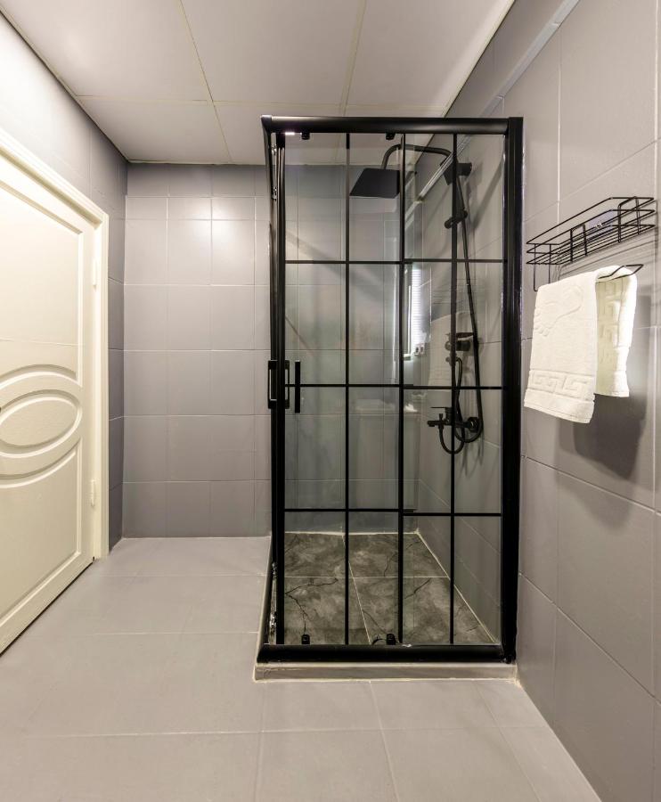 Cenova Suite Hotel - 3