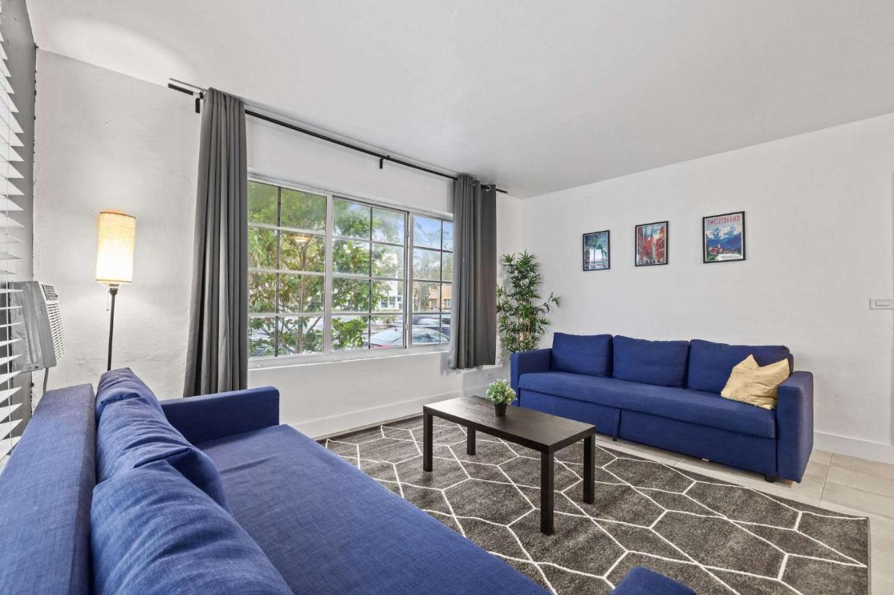 Oceanfront Charm 1BR Miami Beach - 5