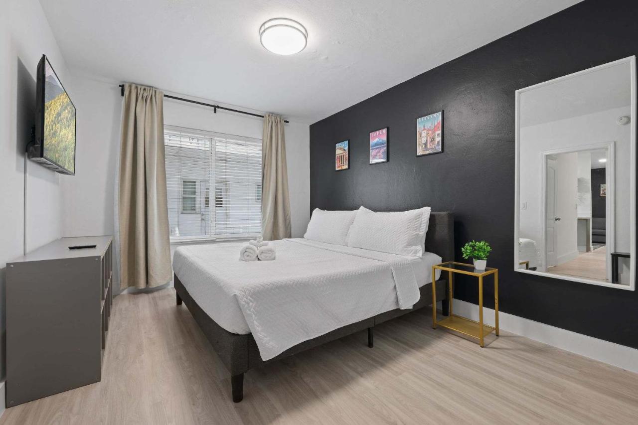 Miami Vibes 1BR Oceanfront 6 Guests - 3