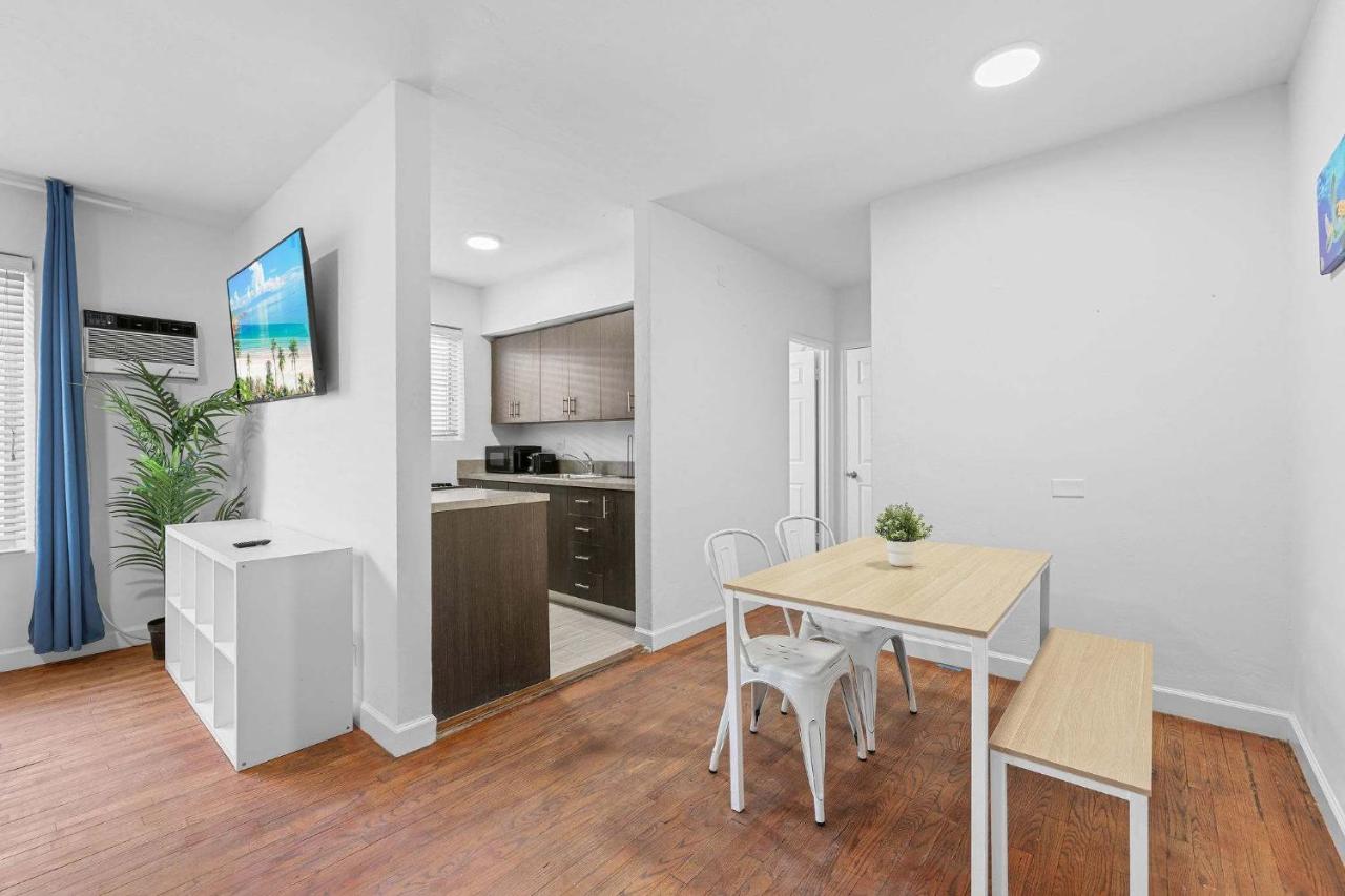 Stylish Apt North Shore 1BR - 3