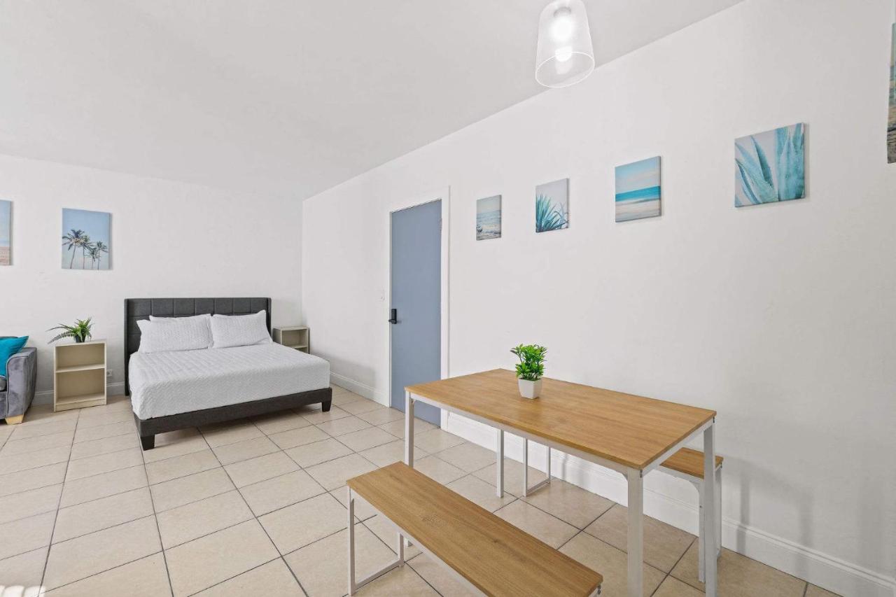 Beachside Apt Miami 4 Guests - 4