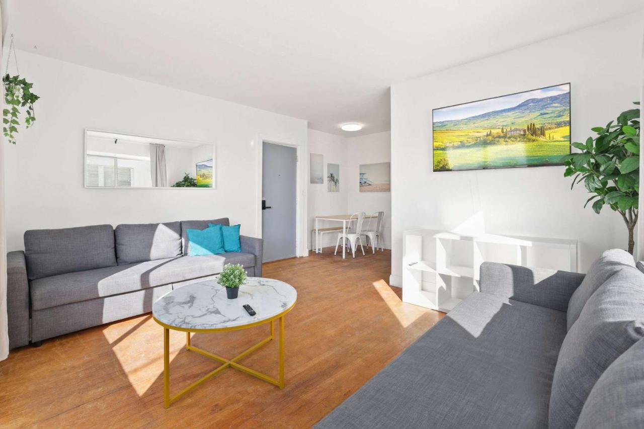 Modern Miami Beach Apt King & Sofa Bed Comfort - 3