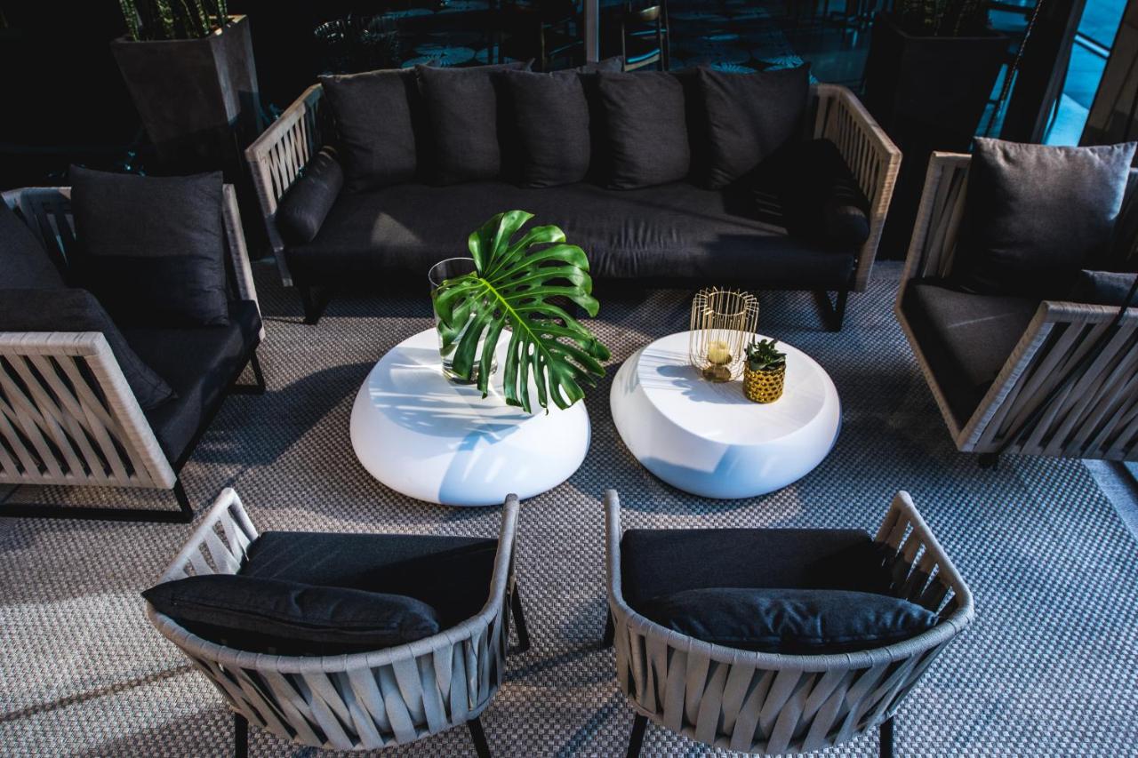 Century City Hotel Urban Square - 4