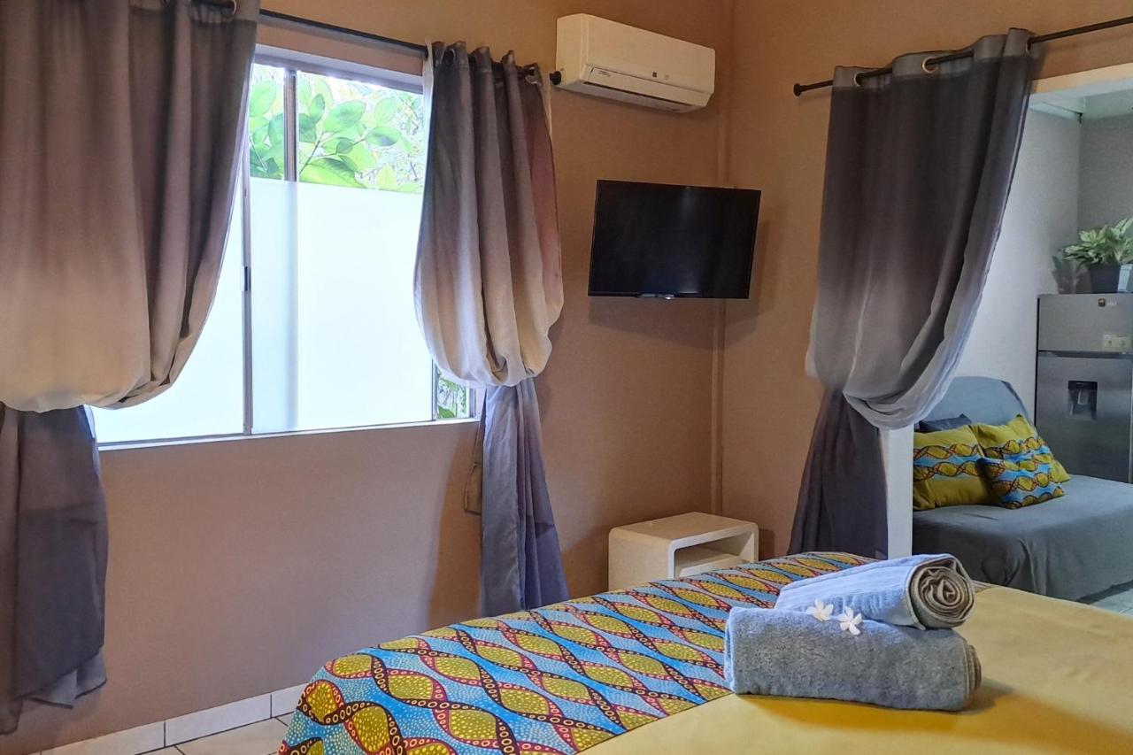 TAHITI Punaauia - Studio Tamanu Bien-Etre, Piscine, Plage 5mn, TV, Wifi - 3