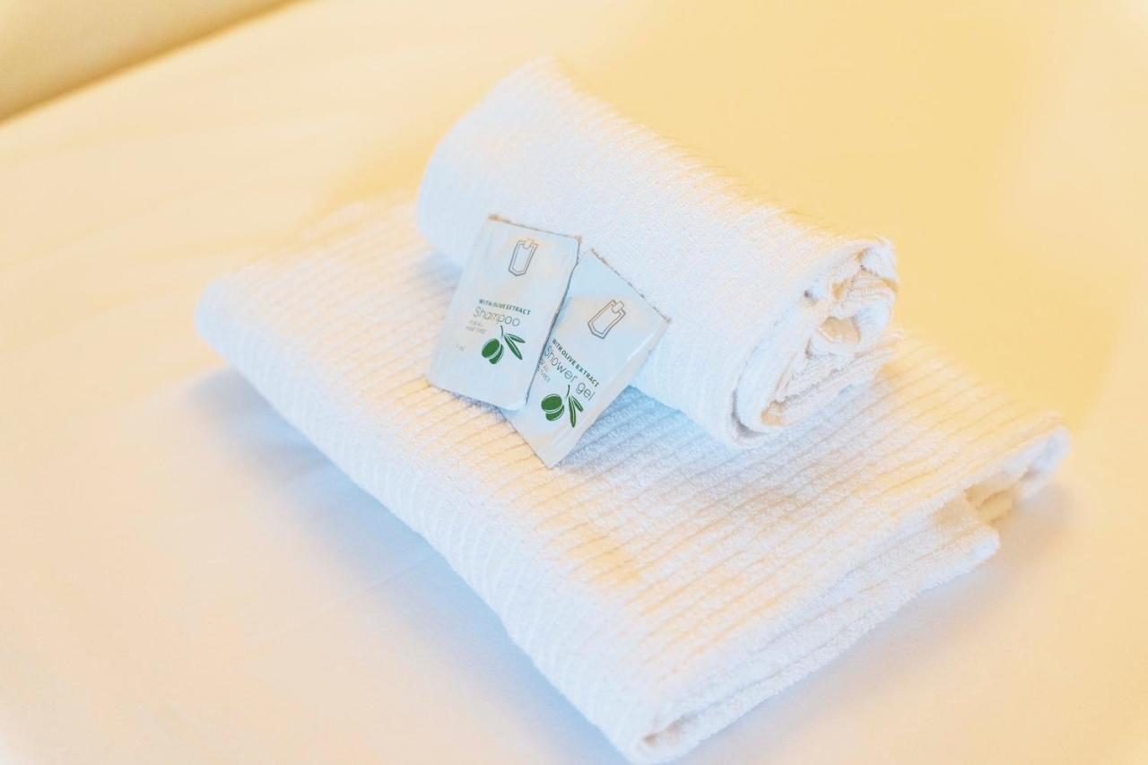 Villa esclusiva nella torre del castello di Tignano tra lusso, storia e natura nel cuore del Chianti - 3