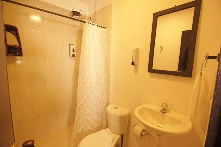 Habitaciones en El Encanto Host - 3