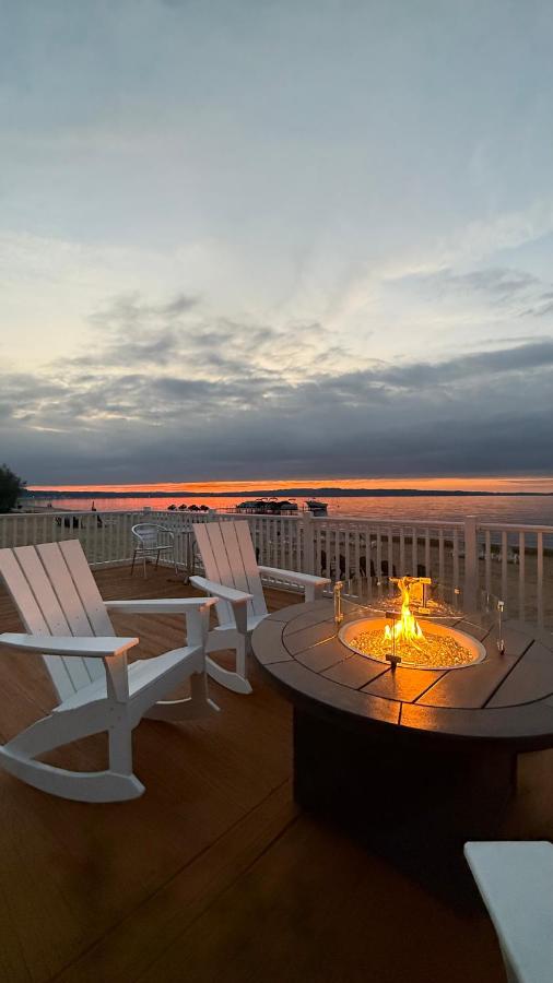 The Baywatch Resort — photo 1