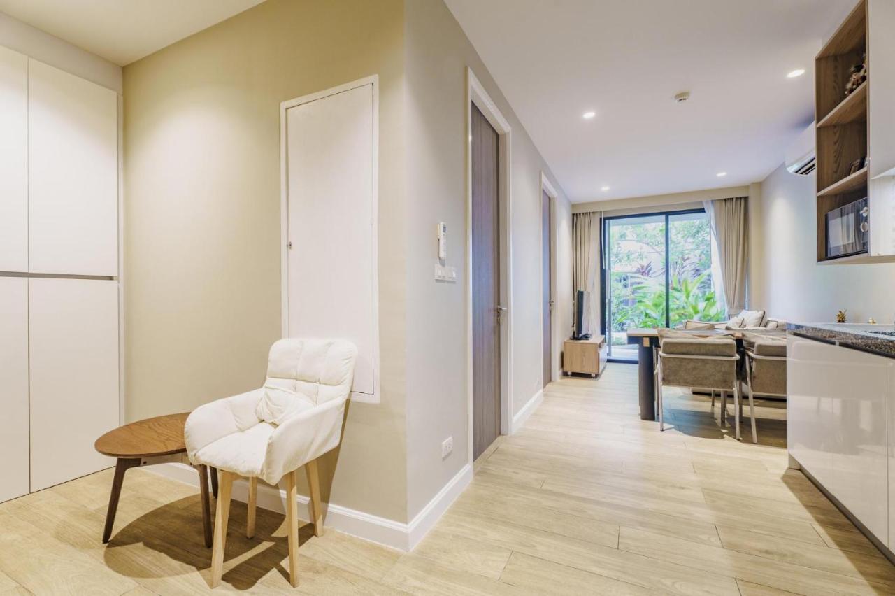 Stylish 2-Bedroom Diamond Condo with Walk-Out Pool - 3