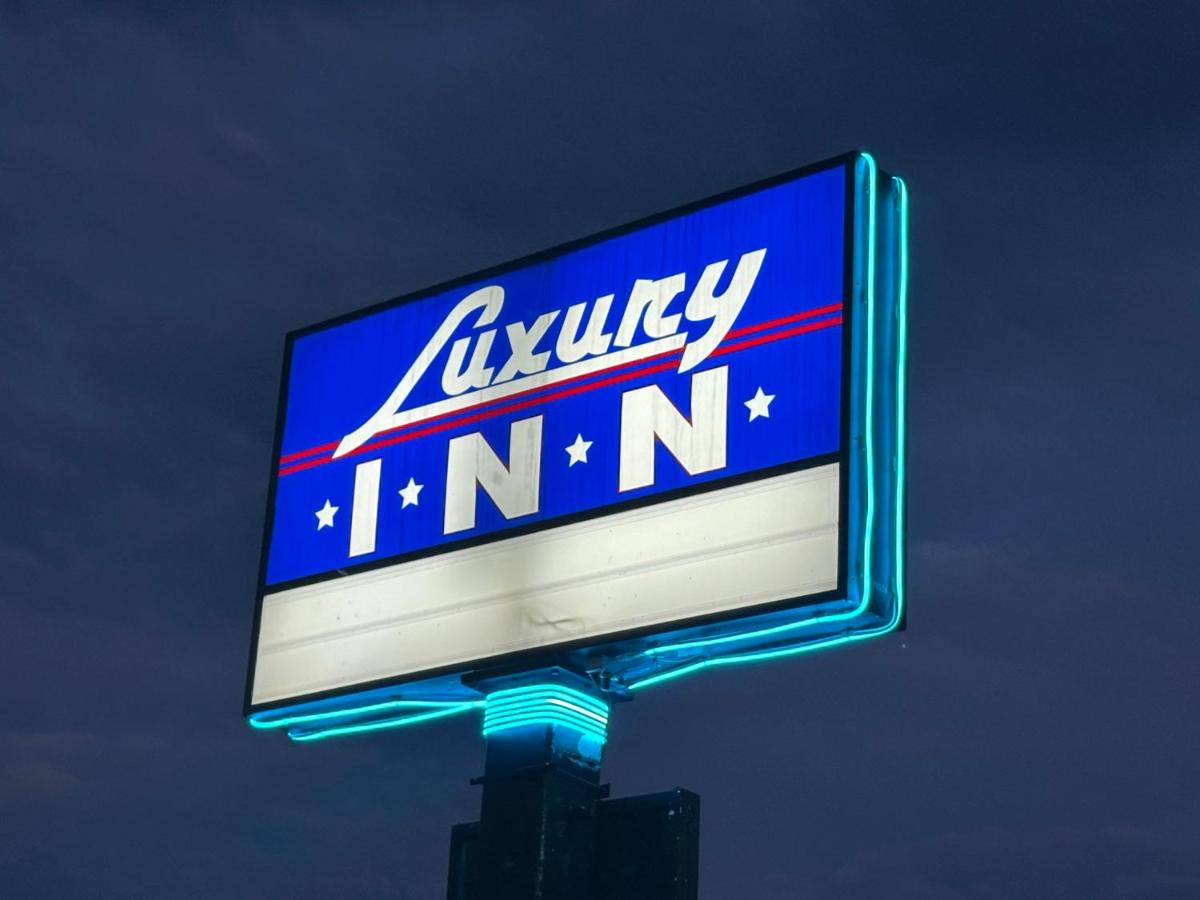 Luxury Inn — photo 9