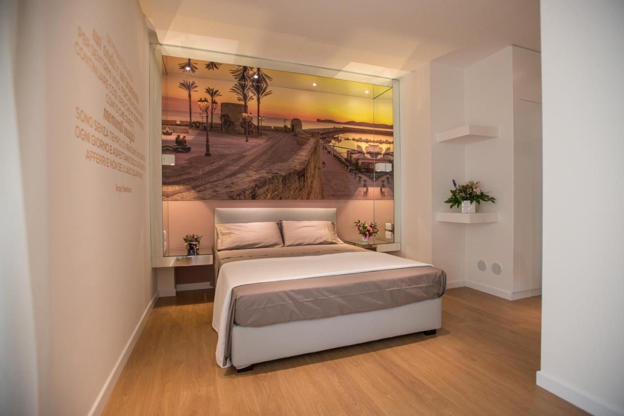 F53 Kevin's Charming Houses - 2