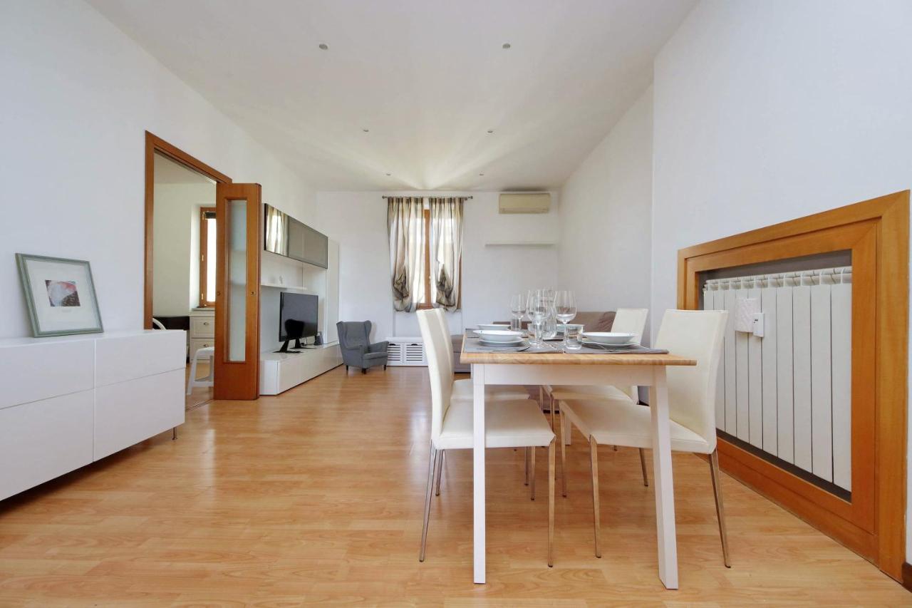 Stazione Trastevere 3BR Flat by Flatinrome - 4