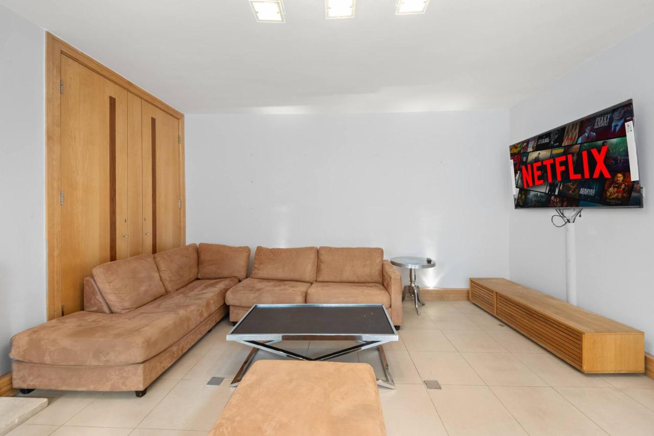 SG, Cosy Knightsbridge Apartment by Harrods - 3