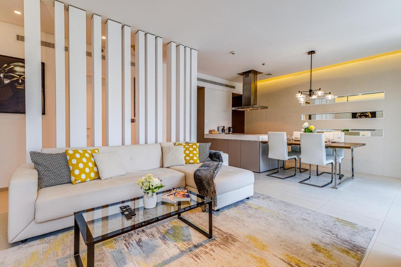 Sleek and Modern 2BR in West Avenue, Dubai Marina- Allsopp&Allsopp