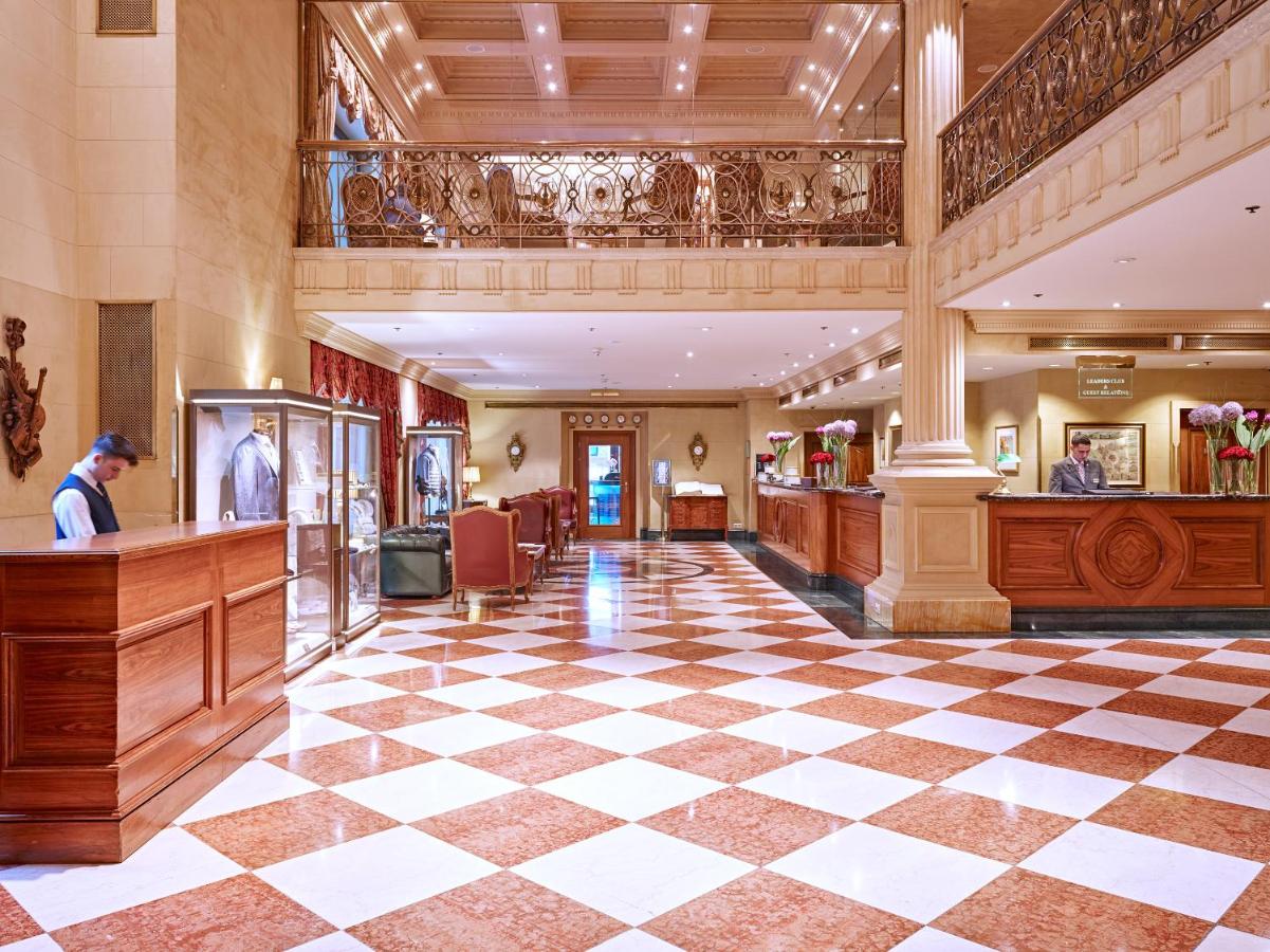 Grand Hotel Wien photo