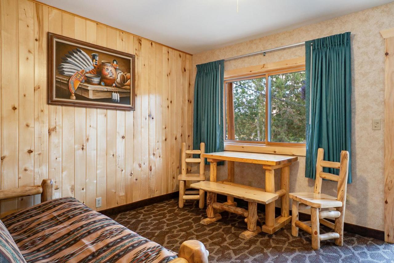 Spirit Lake Lodge — photo 4