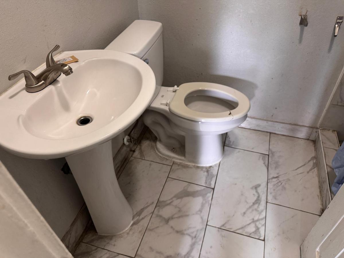 Chamberlayne Motel — photo 15