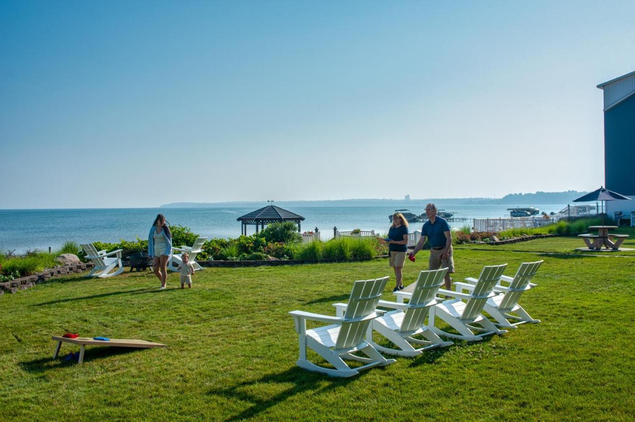 The Baywatch Resort — photo 16