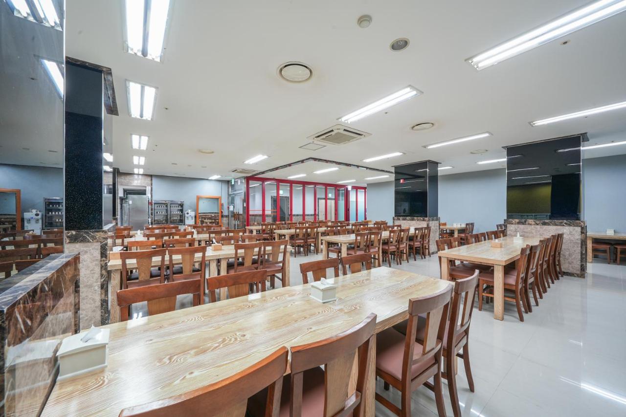 Hotel Aventree Yeouido - 3