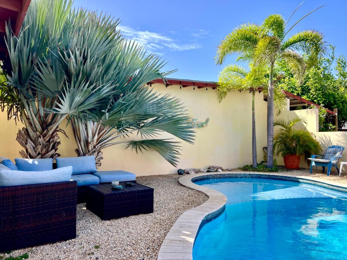 Bubali Gardens - Eagle Beach's Oasis