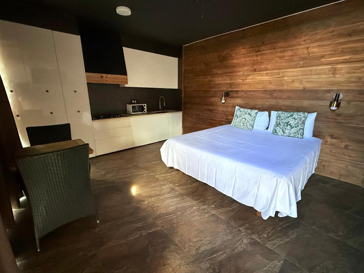 Unique suite piscine vue mer - 3