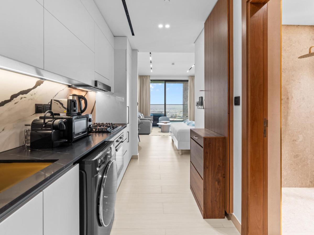 Mesmerizing Canal View Studio in Trillionaire - 5