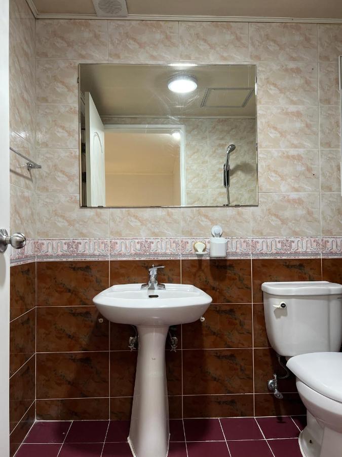 Stayraon, White & Cozy Space near Yeoksam Station - 4