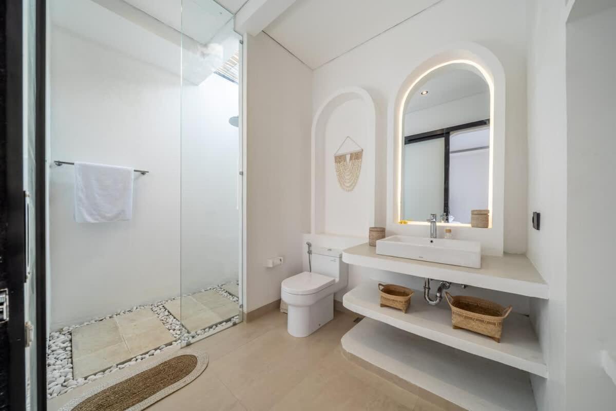 Modern 2BR Villa in Bingin V1 - 2