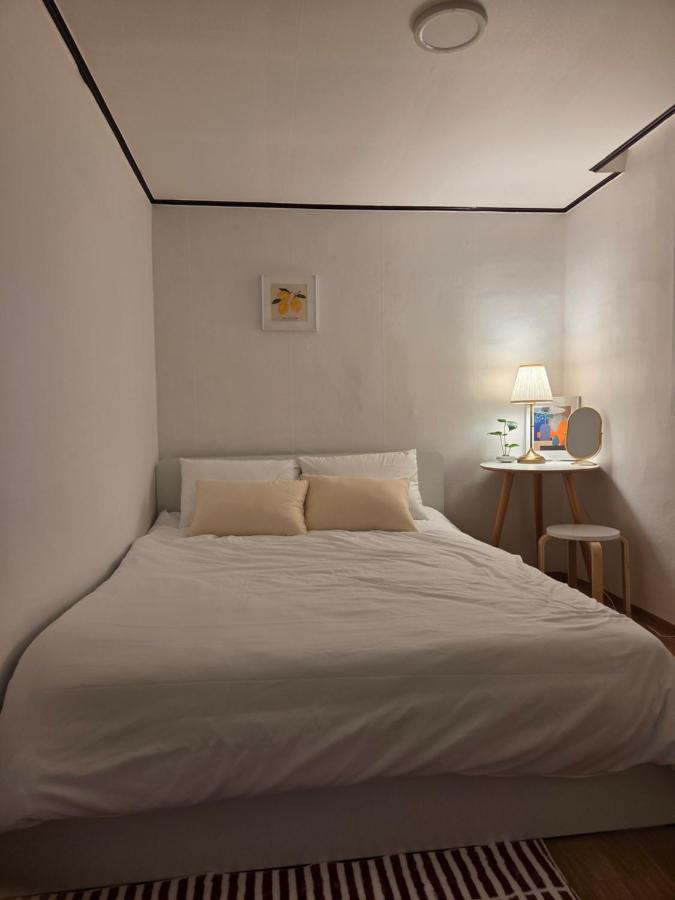 Seoul Yongsan - 2 Bedrooms - Hannam - 5min Hangangjin - 10min Itaewon - 2