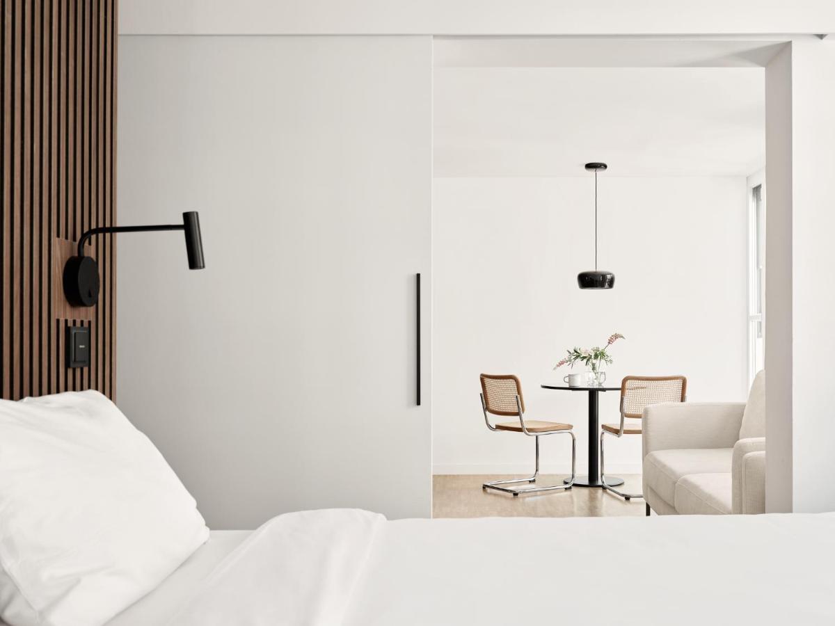Bob W Munich Schwabing