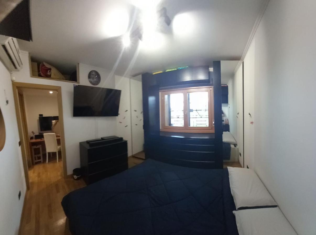 Bilocale EUR Grotta Perfetta 50mq casa 32mq sala hobbies e 250mq giardino - 2