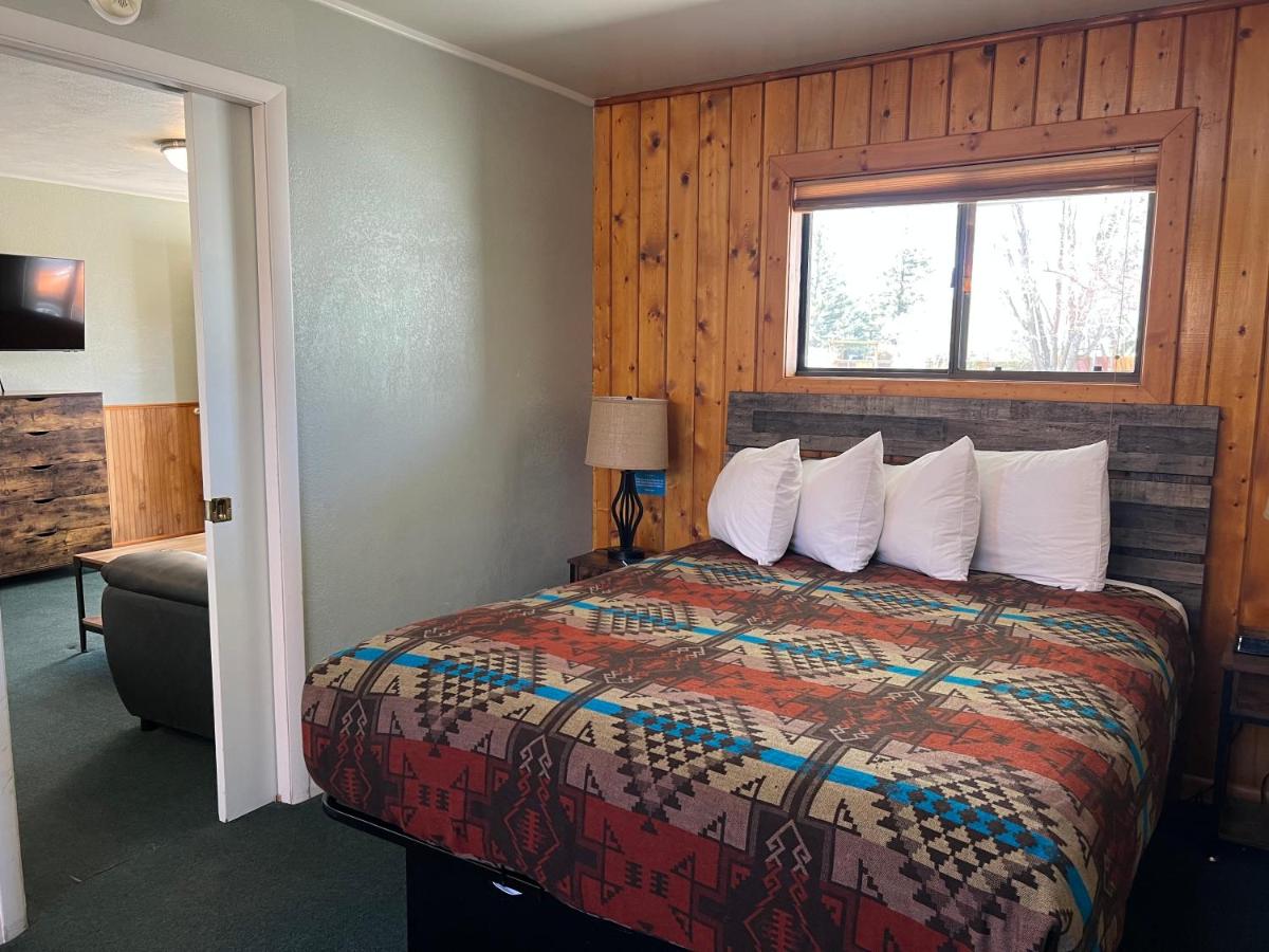 Healing Waters Resort and Spa — photo 2
