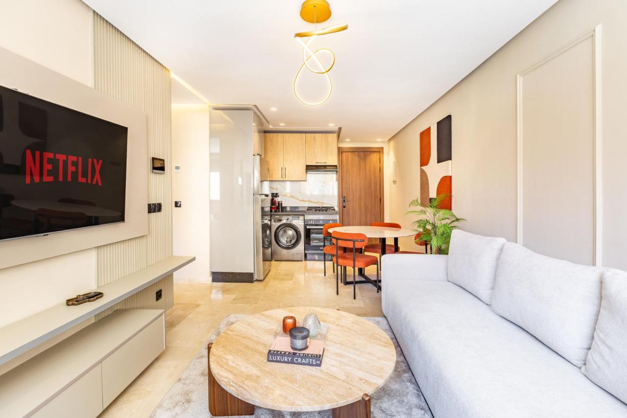 Prestige Apartment in City Center - 4