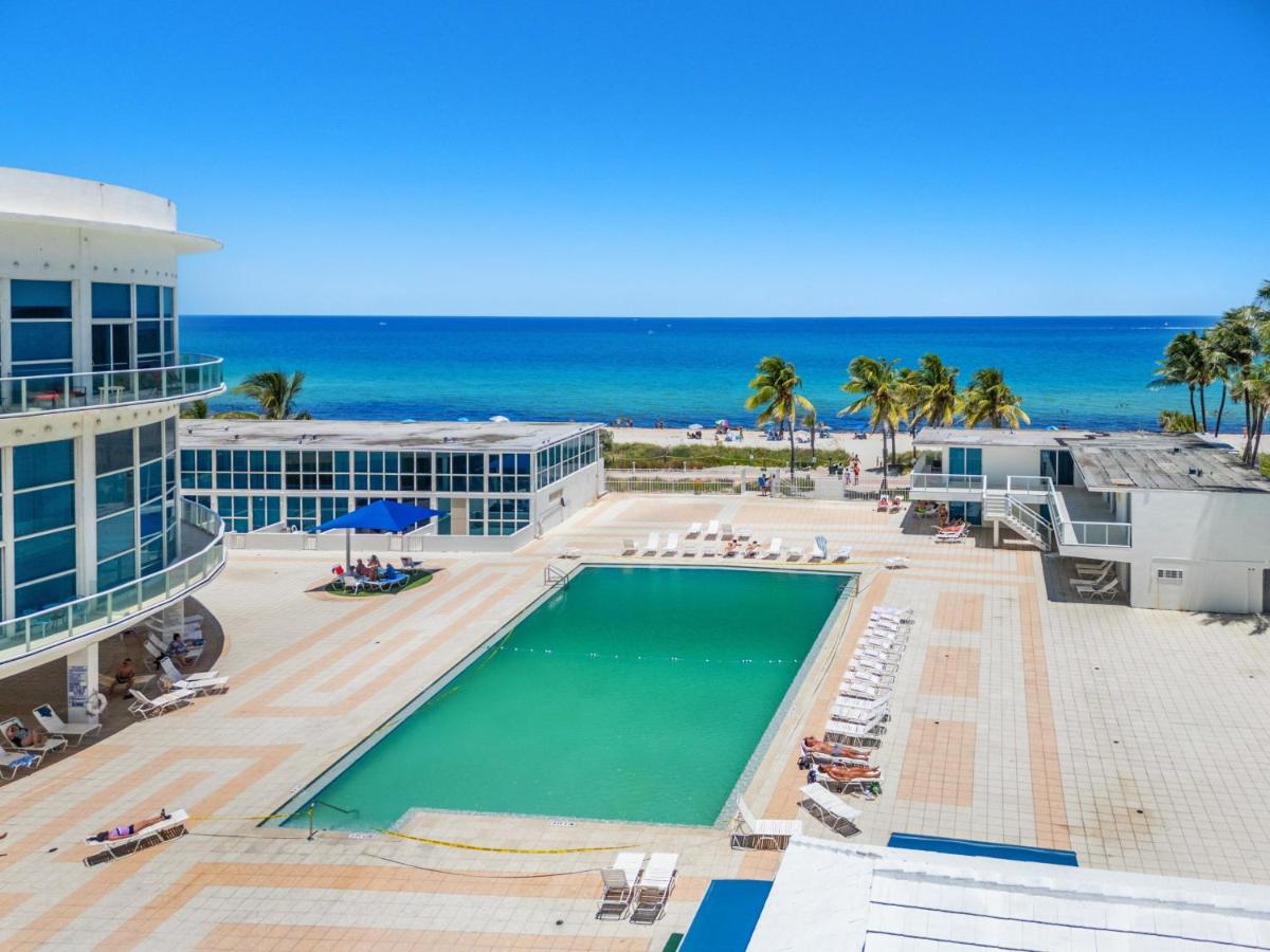 530 - Miami Beach Large studio Ocean View - 4