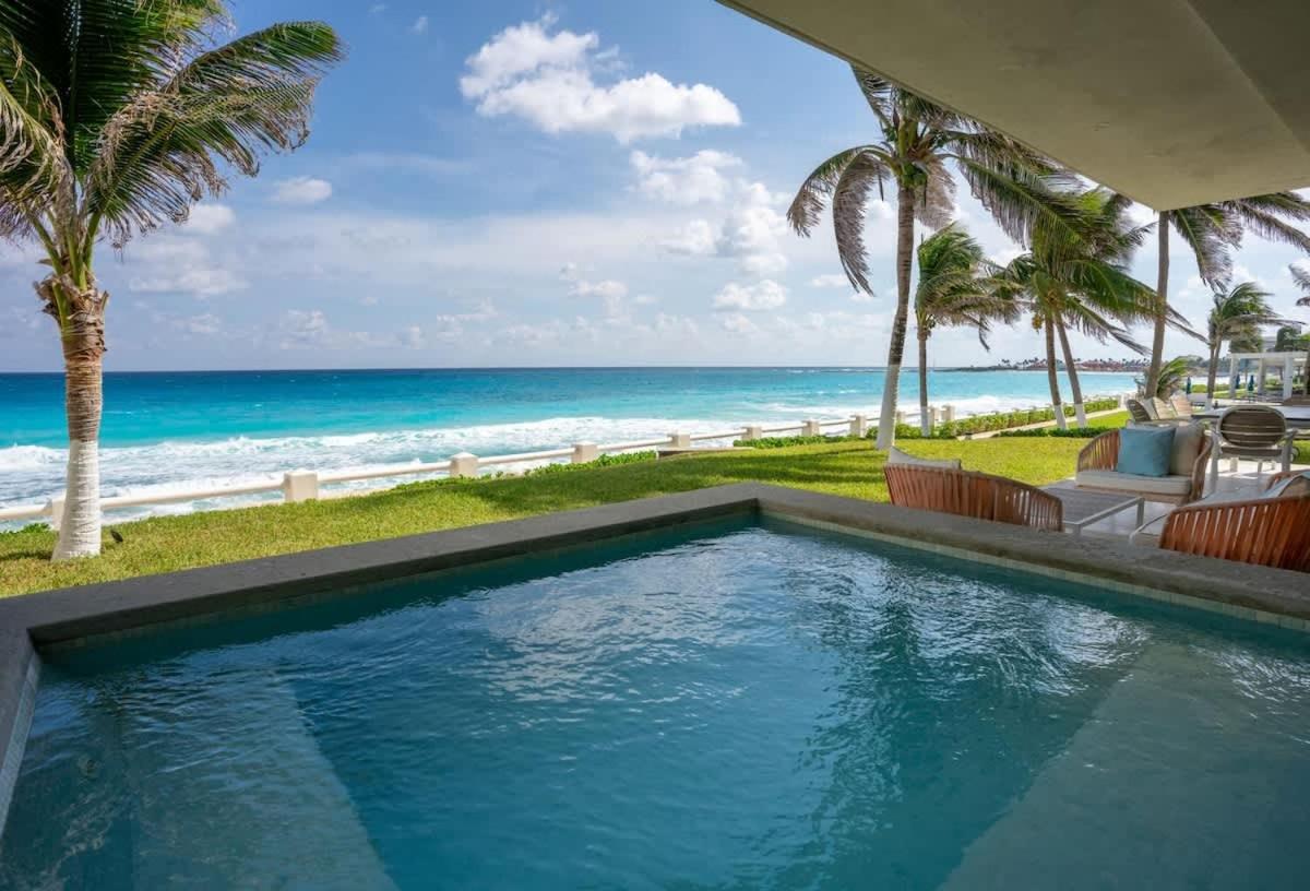 Villa Nizuc - Exclusive Beachfront Residence