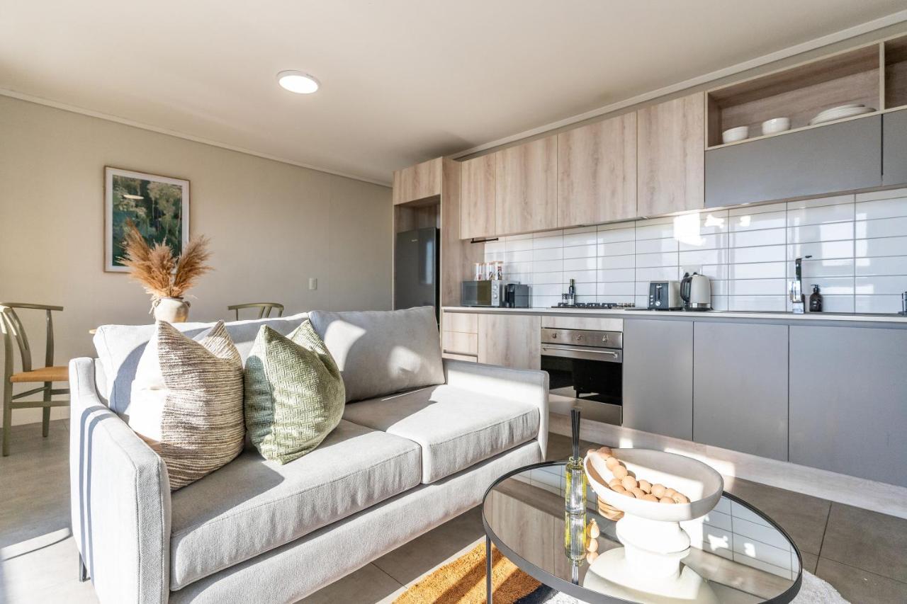 Waters Edge Apartments by Propr - 5