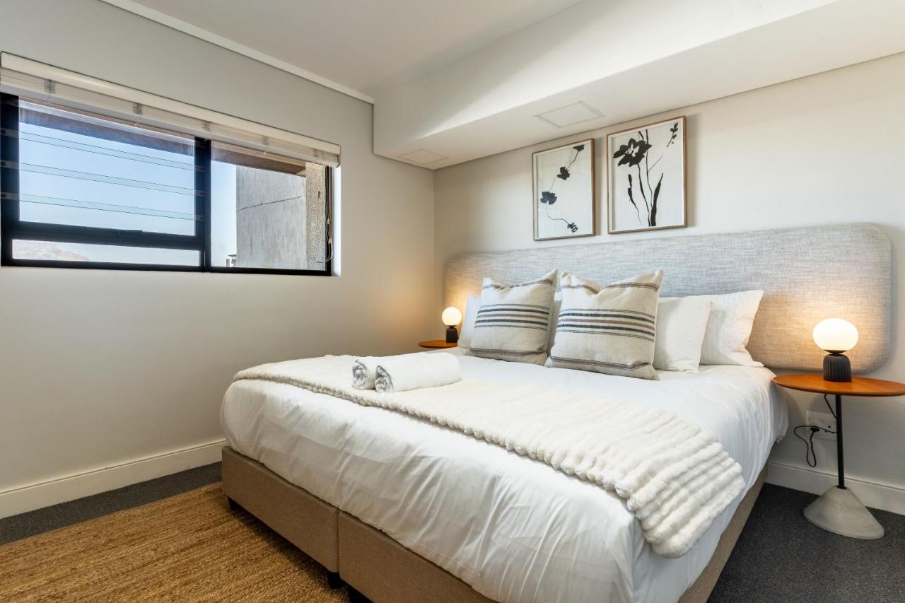 Waters Edge Apartments by Propr - 2