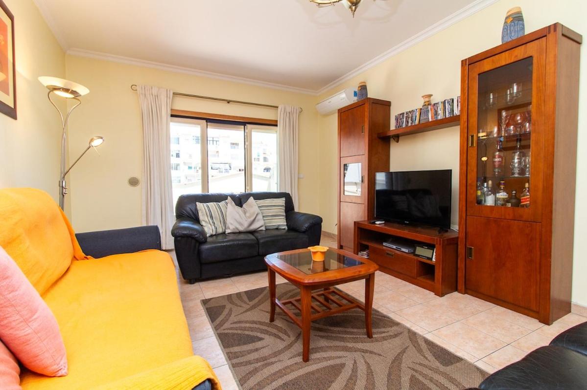 Central 2 Beedroms Old Tow Apartment - 5