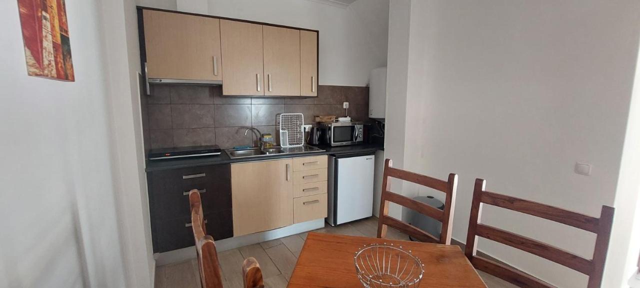 Lagos Downtown Guesthouse - 4