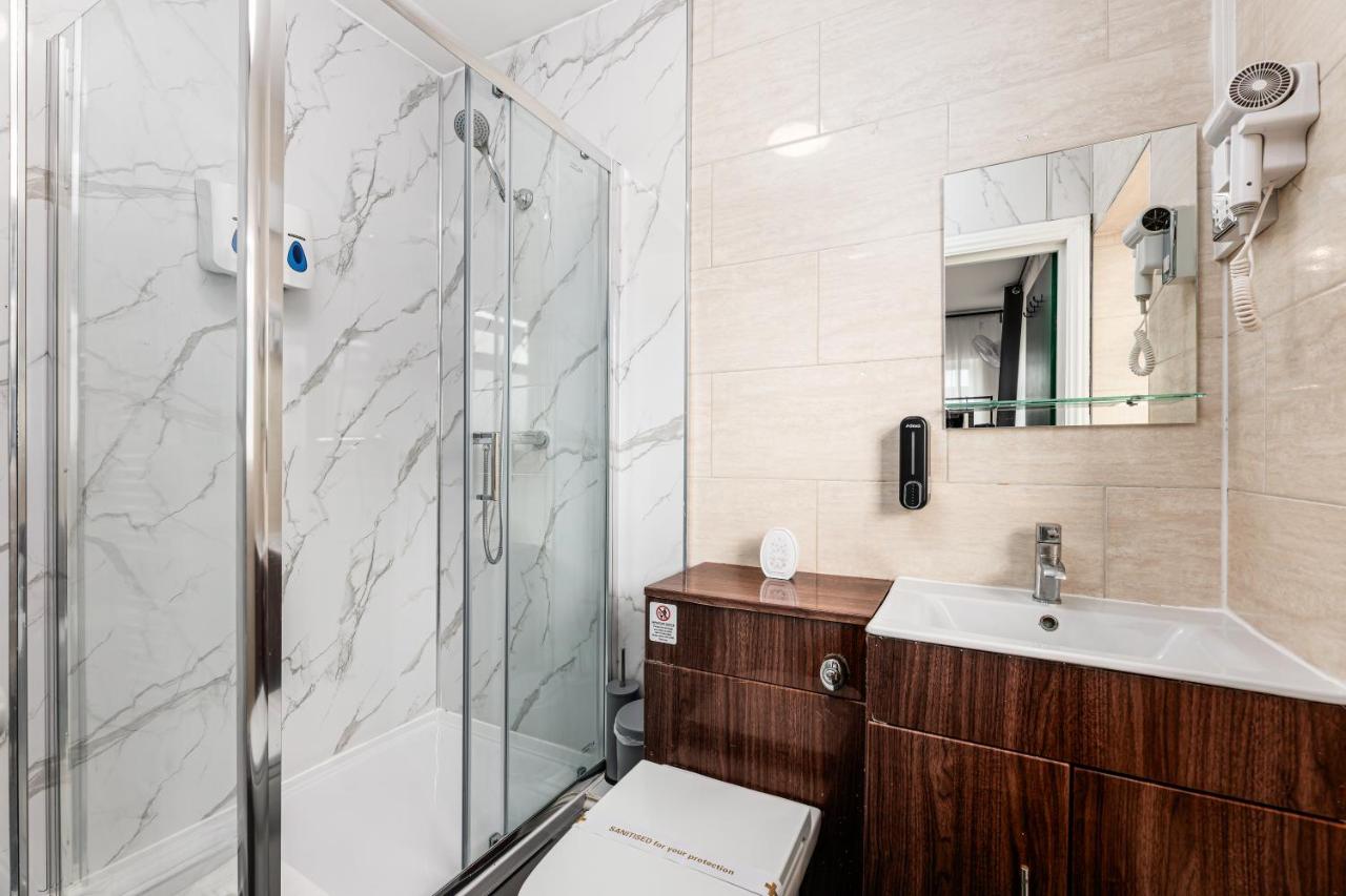 City Gate Guest House - 3